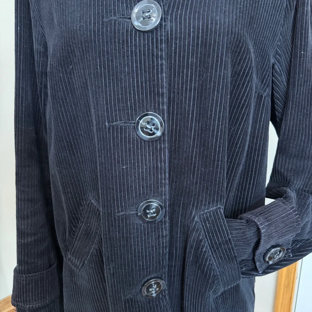 Relativity Corduroy Jacket Size M Button Front Buckle Accent Fall Style Outdoors